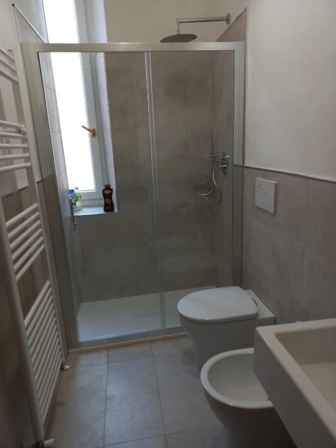 Prione70 Apartment La Spezia Bagian luar foto