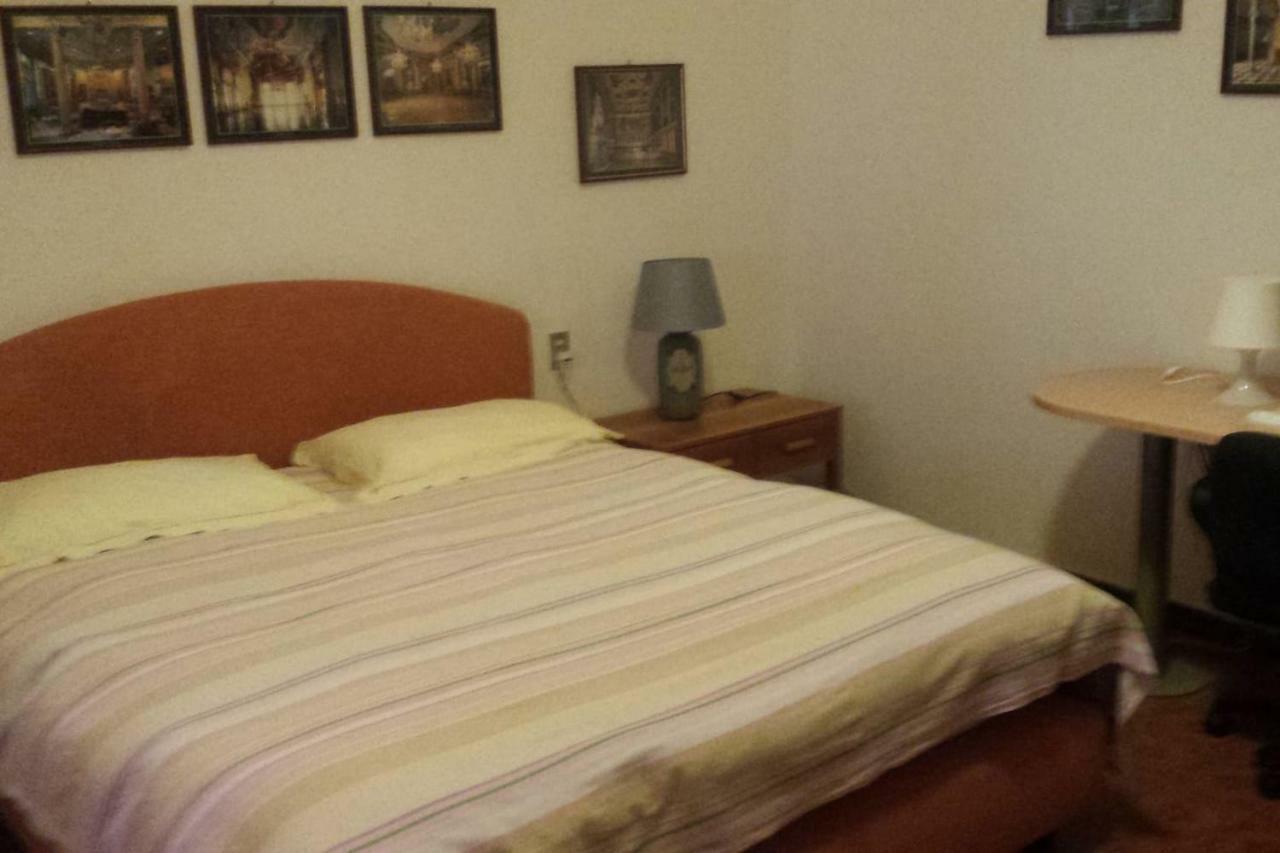 Prione70 Apartment La Spezia Bagian luar foto
